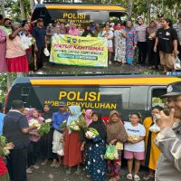 Cooling System; Mobil Sayur Kamtibmas Polresta Banyuwangi, Sosialisasi Pilkada 2024 Sambil Berbagi