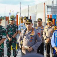 Persiapan Pengamanan Natal-Tahun Baru, Kapolri dan Panglima TNI Tinjau Gerbang Tol Prambanan